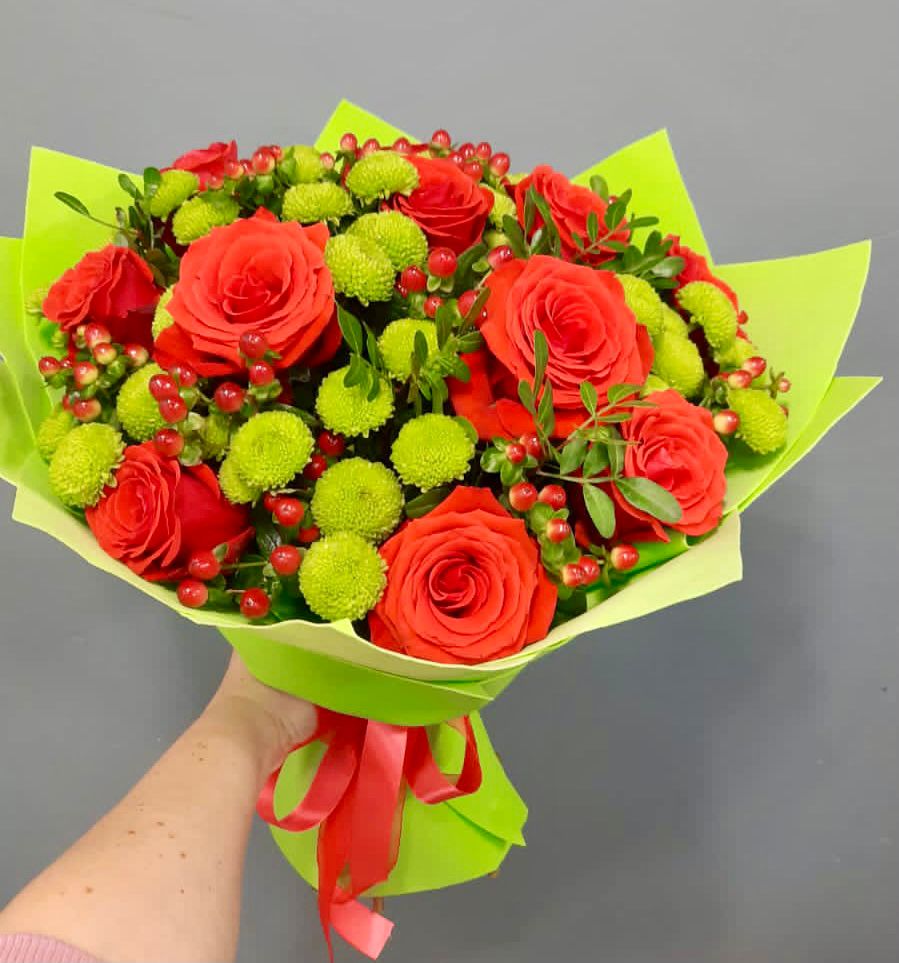 Букет цветов из: Хризантемы и Розы в Стромынь