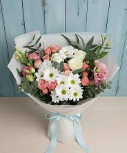 Букет цветов из:  Розы, Лизиантусы и Хризантемы в Стромынь