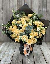 Букет цветов из:  Розы и Лизиантусы #REPLACE_PRED# Стромынь