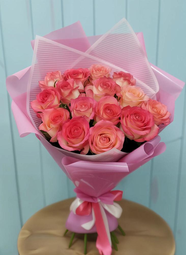 Букет 15 Розовых роз Равель в Стромынь