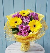 Букет цветов из:  Хризантемы и Герберы в Стромынь