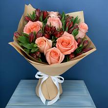 Букет цветов из:  Розы и Альстромерии #REPLACE_PRED# Стромынь