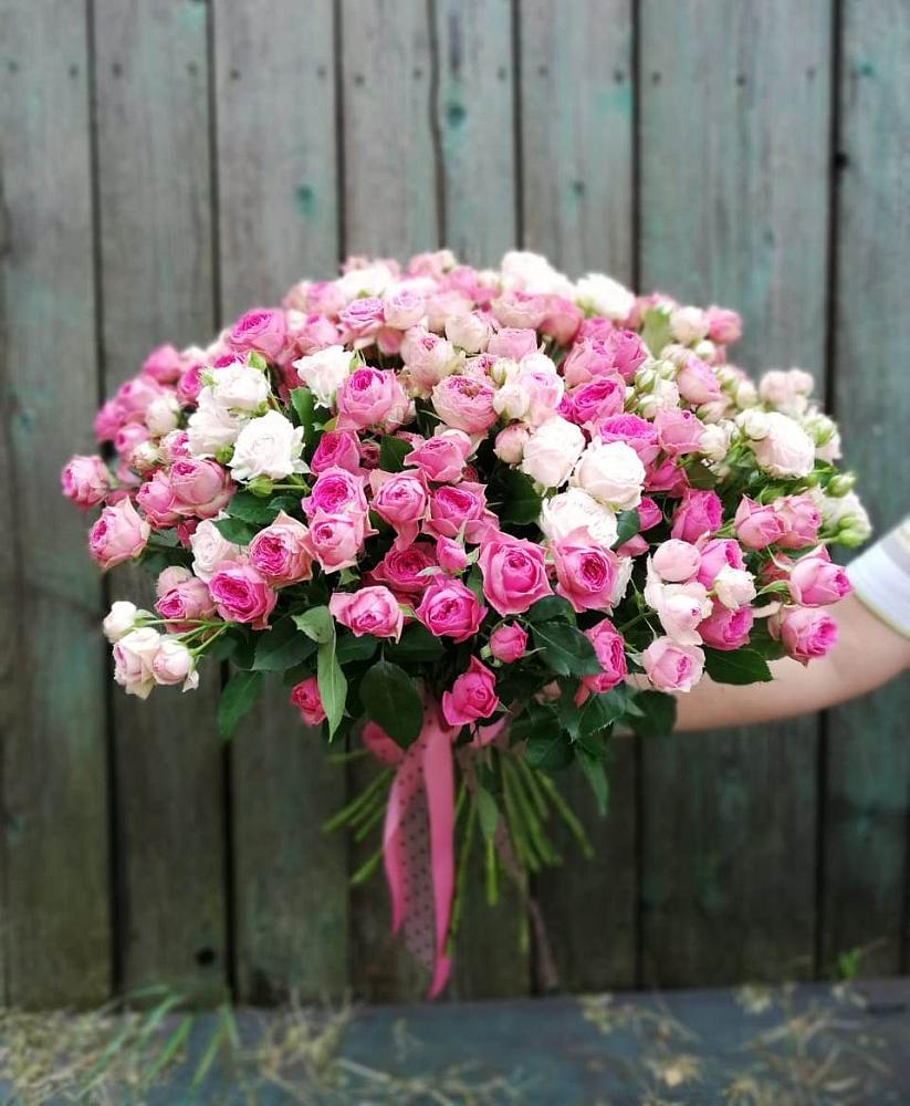 Букет Розовые кустовые розы Натали и Лав Лидия в Стромынь