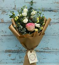 Букет цветов из:  Розы и Лизиантусы #REPLACE_PRED# Стромынь
