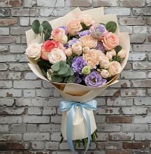 Букет цветов из:  Розы, Лизиантусы и Гвоздики в Стромынь